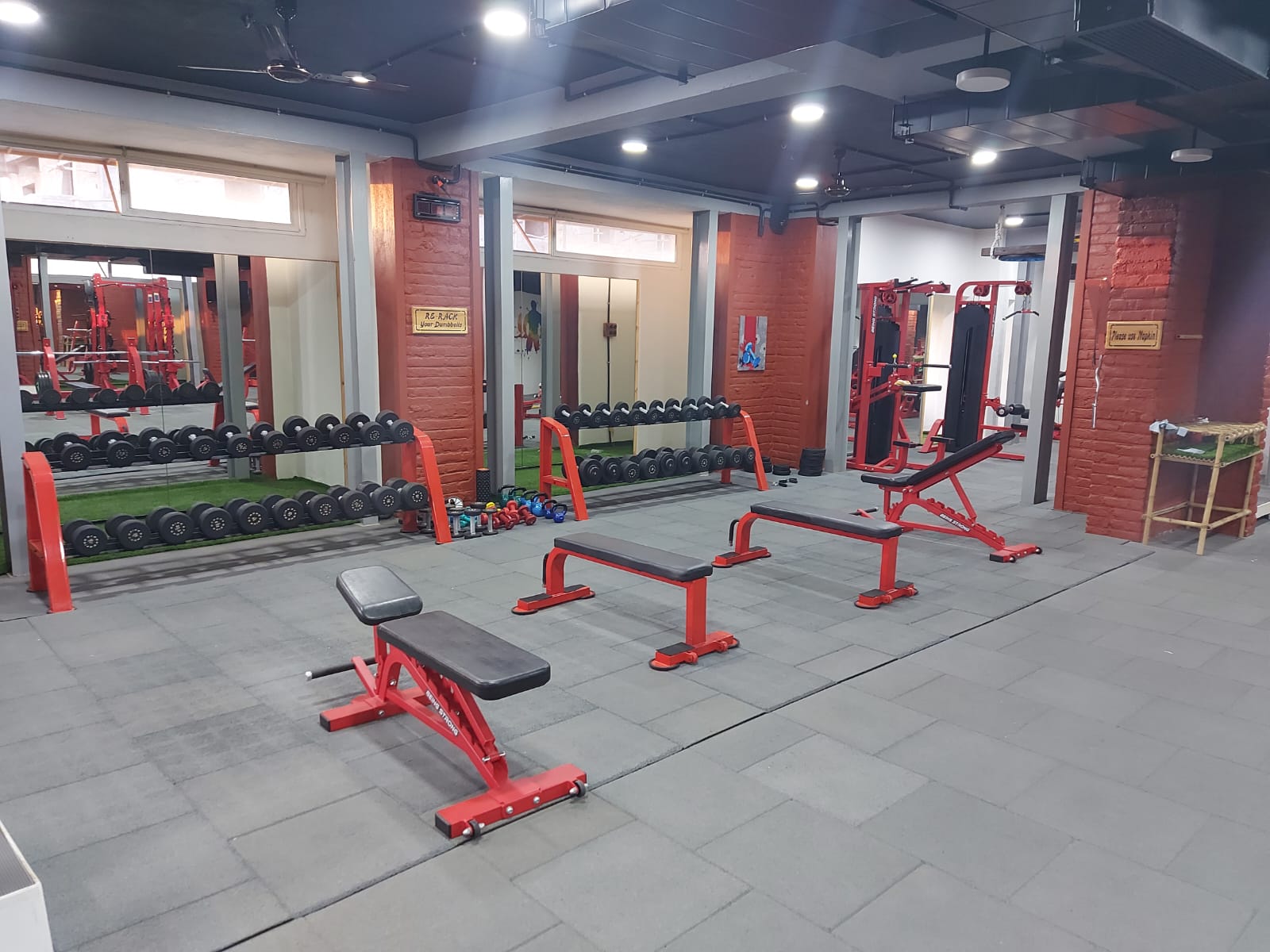 Weight training equipment